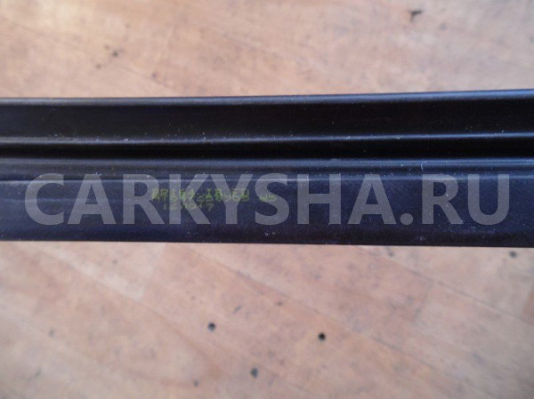 Накладка стекла Mercedes-Benz M-класс W164 рестайлинг (2008—2011) Mercedes-Benz M-klasse оригинальный номер A1647250965