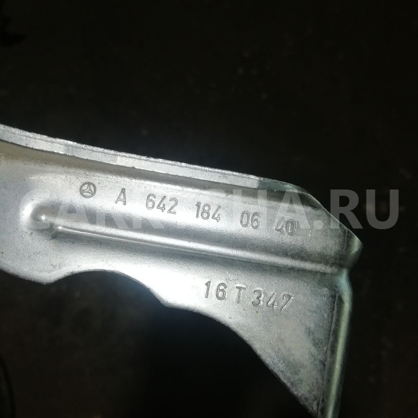 Кронштейн Mercedes-Benz GL-класс X166 (2012—2016) Mercedes-Benz G-klasse оригинальный номер a6421840640