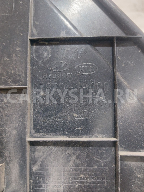 Накладка крыла задняя правая Hyundai Solaris Hyundai Solaris оригинальный номер 878201R000