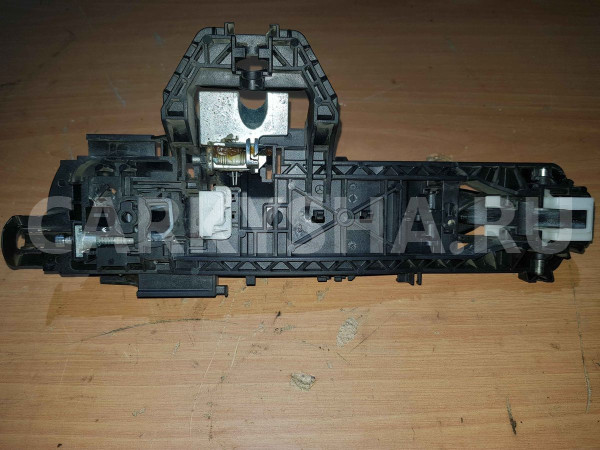 Ручка двери наружная Mercedes-Benz E-класс W212/S212/C207/A207 рестайлинг (2013—2016) Mercedes-Benz E-klasse оригинальный номер A20476002709197