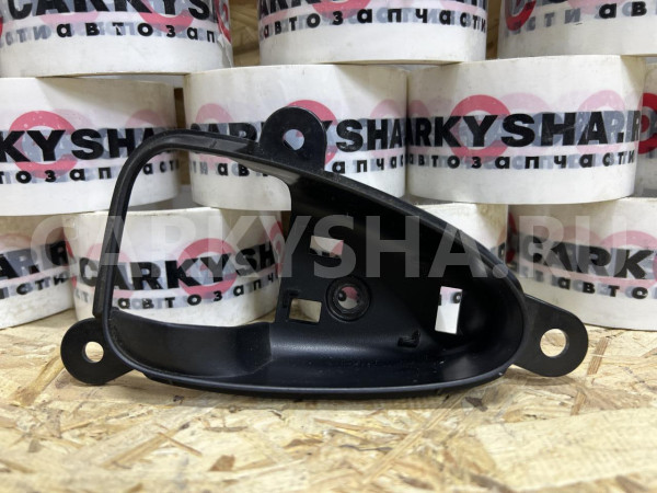Накладка ручки внутренней передняя правая Toyota Camry VI (XV40) оригинальный номер 69277-X1400