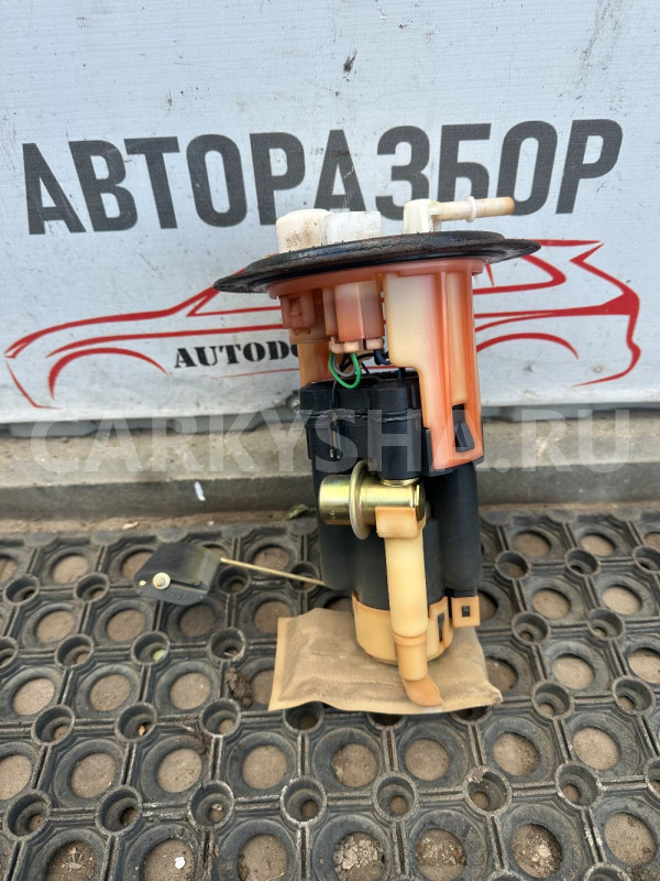 Топливный насос  Hyundai Getz Hyundai Getz оригинальный номер 311101C000