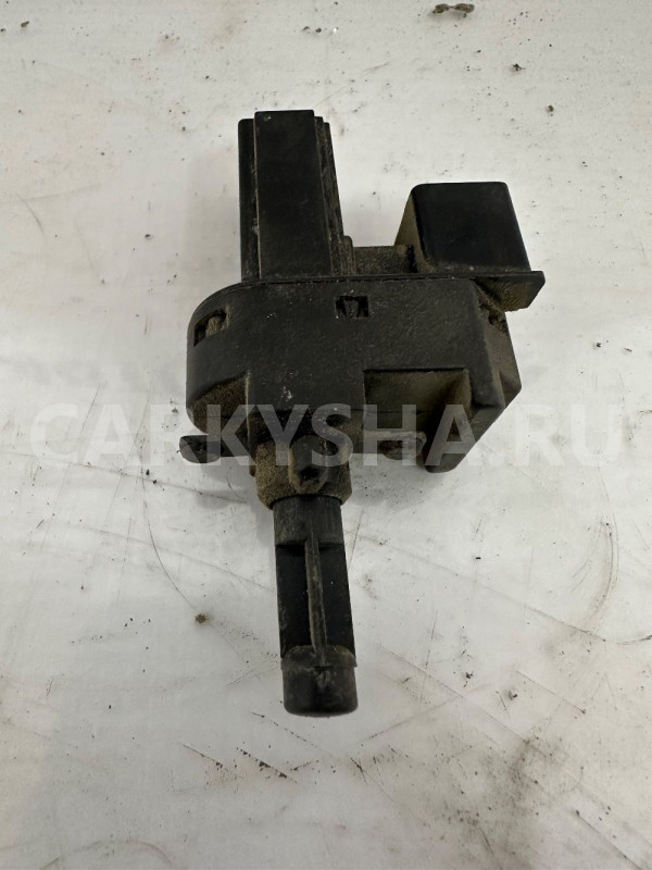 Концевик педали сцепления Ford Focus 2 Ford Focus оригинальный номер 4M5T7C534AA