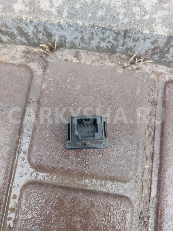 Кнопка омывателя фар Toyota Avensis T270 Toyota Avensis оригинальный номер 8415002040