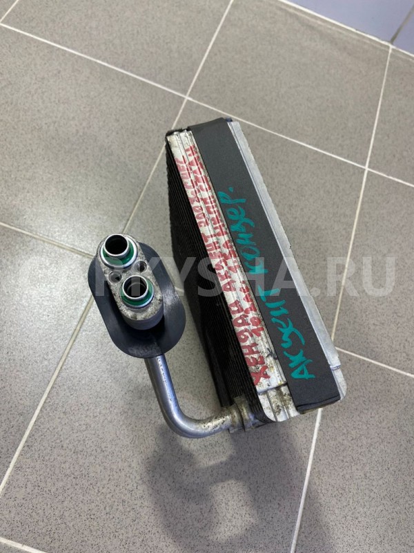 Радиатор кондиционера салонный Hyundai Accent G4EC Hyundai Accent 