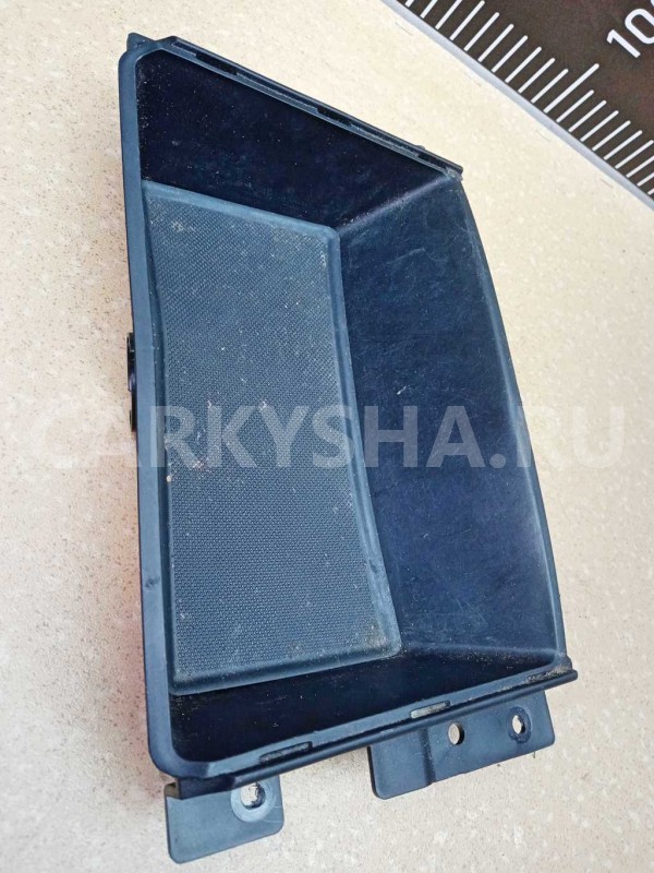 Название детали Лоток Модель KIA Sorento BL Kia Sorento оригинальный номер 84668-3E700CY