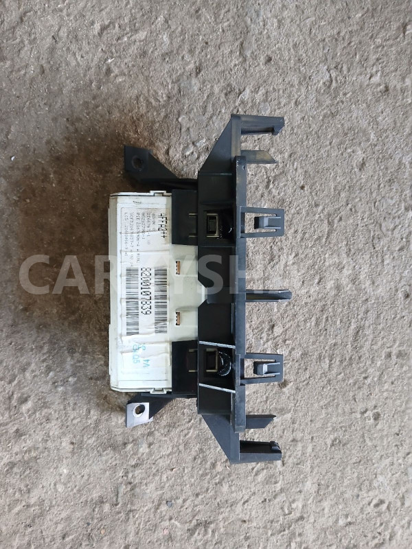Дисплей , 8200107839, Renault Megane II Renault 20 оригинальный номер 8200107839
