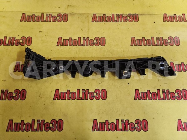 Кронштейн заднего бампера правый Mazda 6 