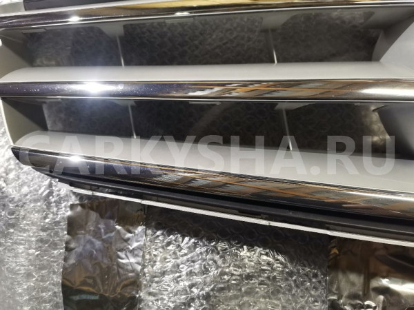 Решетка радиатора Mercedes-Benz C-класс W204/S204 (2006—2011) Mercedes-Benz C-klasse оригинальный номер A2048800023