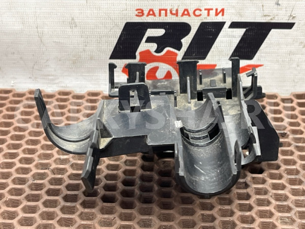 Кронштейн проводки двигателя BMW 5er оригинальный номер 12 52 7 584 619, 12 52 7 584 619, 12527584619, 7584619