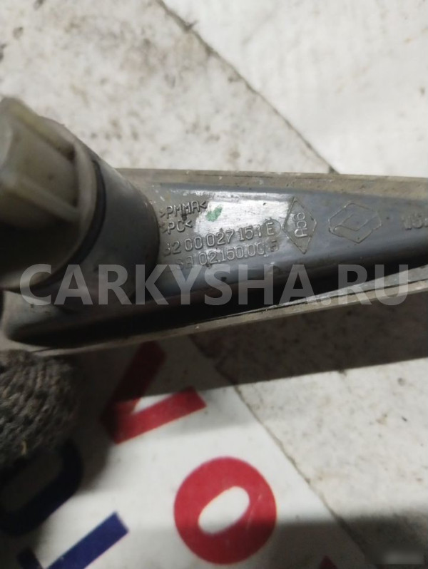 Поворотник в крыло Renault Megane 8200027151 2, пр Renault 20 оригинальный номер 8200027151