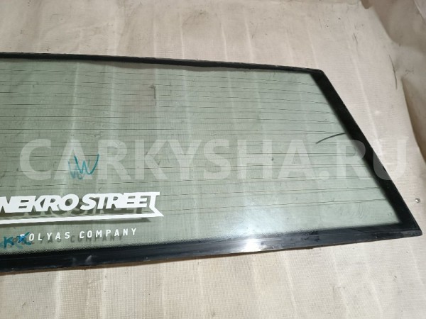 Стекло заднее кузовное Volvo 740 