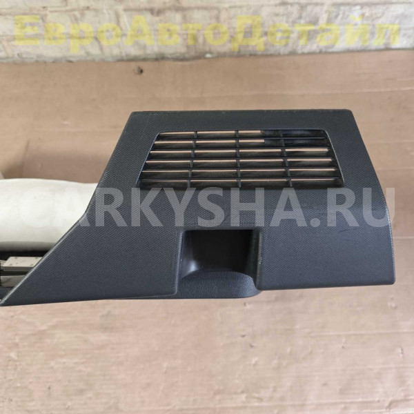 Обшивка багажного отсека VW Touareg 3 (CR7) 2018+ Volkswagen Touareg оригинальный номер 760867037C