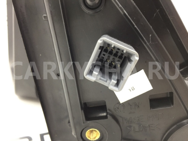 Зеркало переднее левое Kia Venga YN G4FA 1.4 2010 Kia Venga 