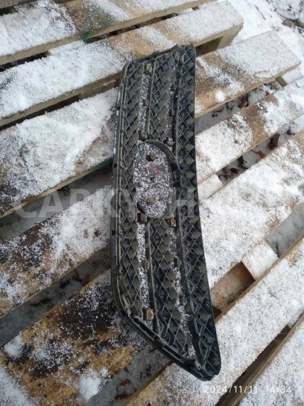 Решетка радиатора Kia Ceed ED (2006—2010) Kia Cee'd оригинальный номер 863501H000