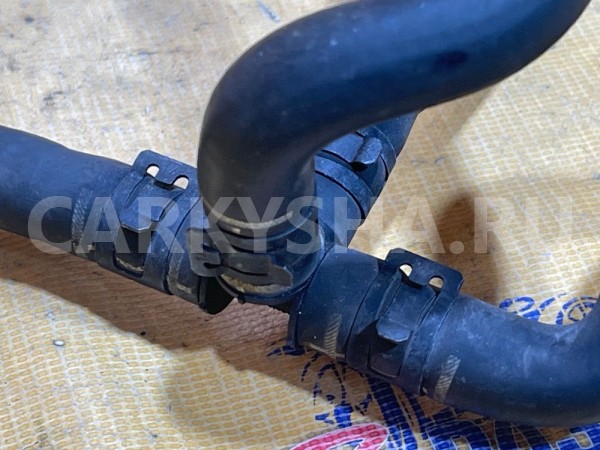 Патрубок системы охлаждения Skoda Octavia II (2004—2009) Skoda Octavia оригинальный номер 6Q0121619