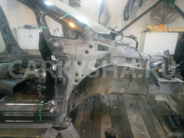 Лонжерон передний правый на Mazda CX-7 EG2153210N Mazda 2 оригинальный номер EG2153210N