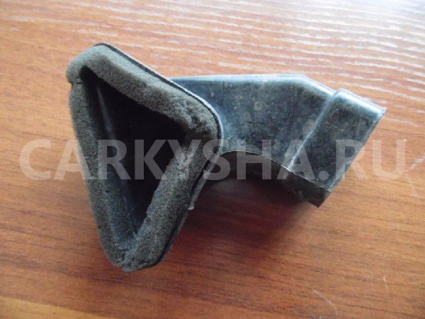 Воздуховод Volkswagen Touareg I (2002—2006) Volkswagen Touareg оригинальный номер 7L0819633