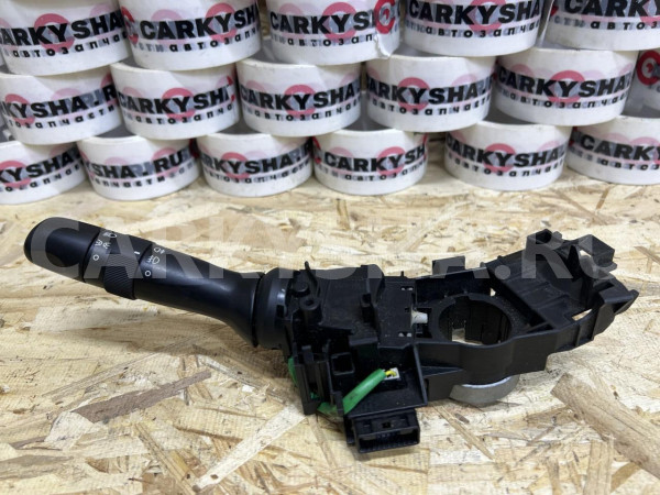 Переключатель поворотов подрулевой Toyota Highlander II (U40) оригинальный номер 84140-42111