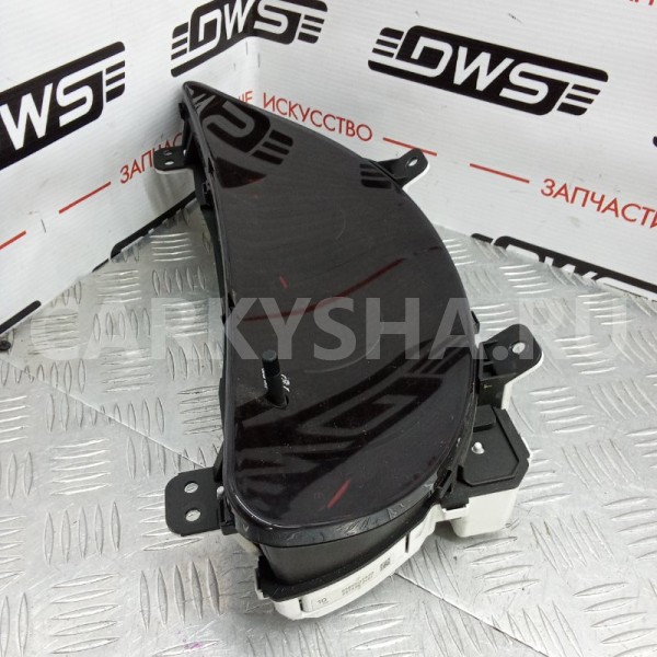 Панель приборов Toyota Camry 