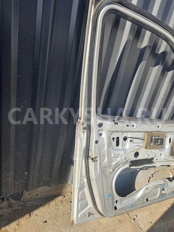 Дверь передняя левая Land Rover Freelander 