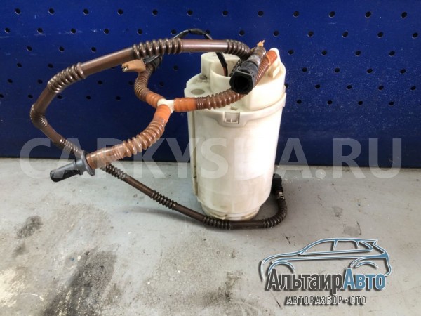 Топливный насос правый Volkswagen Touareg 1 Volkswagen Touareg оригинальный номер 7L6919087G
