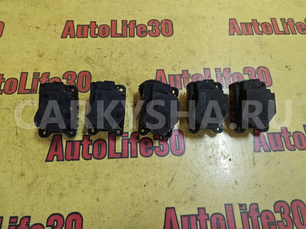 Сервопривод отопителя Volvo S40 оригинальный номер 4N5H19E6166652A