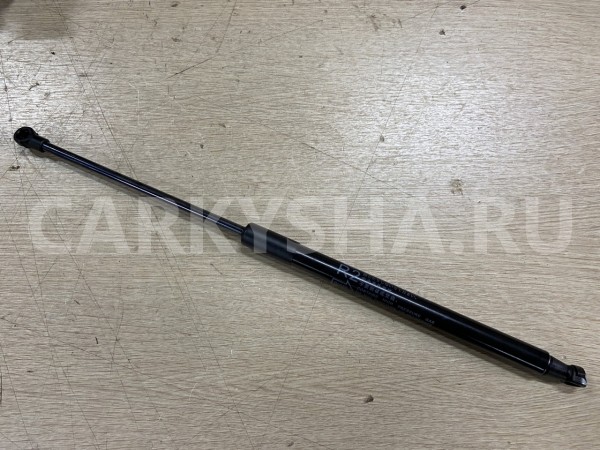 Амортизатор крышки багажника правый Lexus GX II Рестайлинг 2 оригинальный номер 68930-0W020