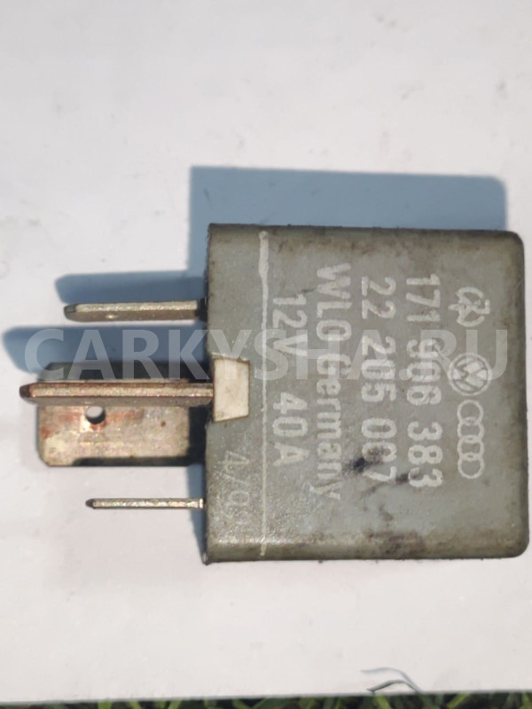 Реле бензонасоса VW Transporter T4 Audi 80 оригинальный номер 171906383