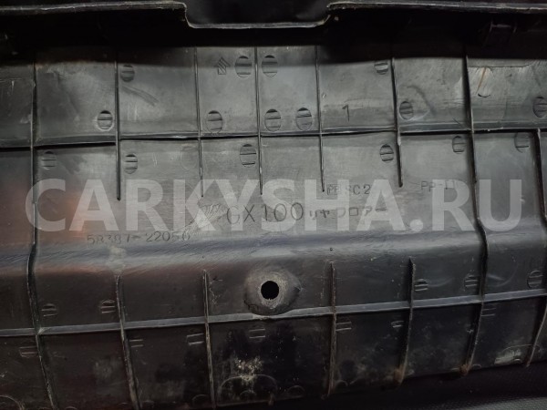 Накладка замка багажника Toyota Mark II 1998 5838722050 GX100 Toyota Mark II 