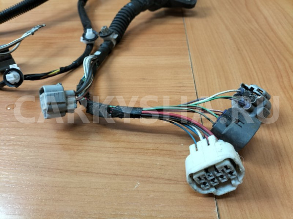 Проводка (коса) двери задняя правая Toyota Alphard Toyota Alphard оригинальный номер 8205358031