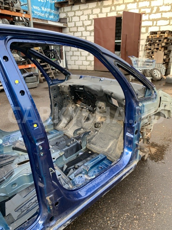 Четверть кузова передний правый Opel Meriva Opel Meriva 