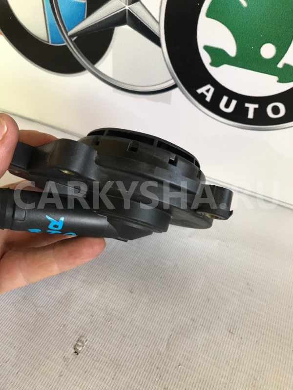 Крышка маслоотделителя Mercedes-Benz SLK-280 2005 Mercedes-Benz SLK-klasse 