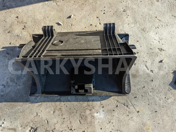 Бардачок пассажирский Suzuki Alto 