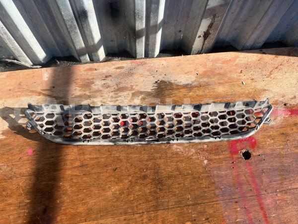 Решетка бампера Volvo S60 2010-2018 30795022, передняя Volvo S60 