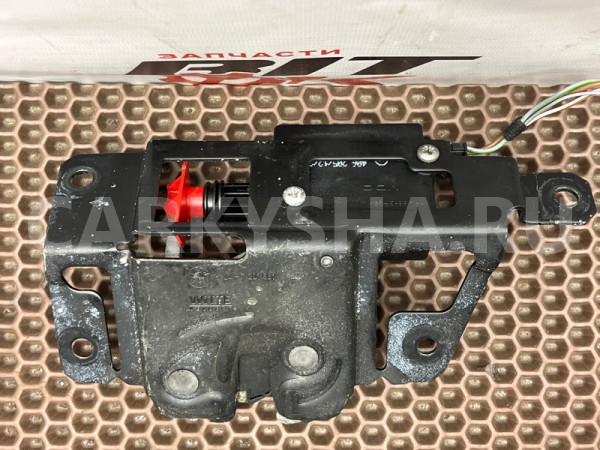 Замок багажника BMW X3 оригинальный номер 51 24 7 201 561, 51 24 7 201 561, 51247201561, 7201561, 51 24 7 057 364, 51247057364, 7057364, 51 24 4 290 744, 51244290744, 4290744, 51 24 7 026 192, 51247026192, 7026192, 51 24 8 229 176, 51248229176, 8229176