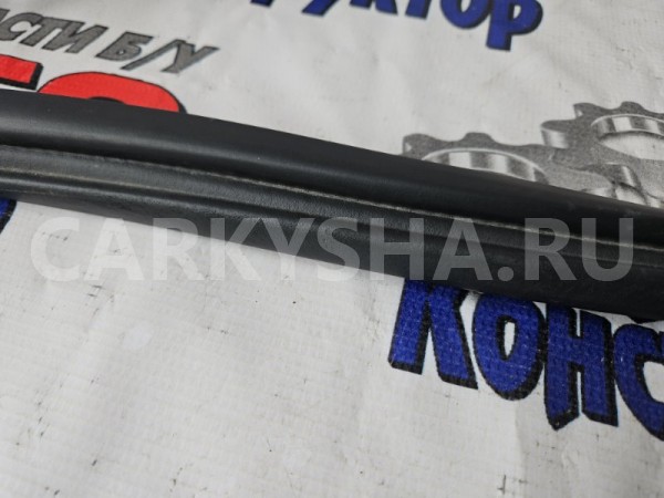 Резинка дверного проема Opel Corsa 