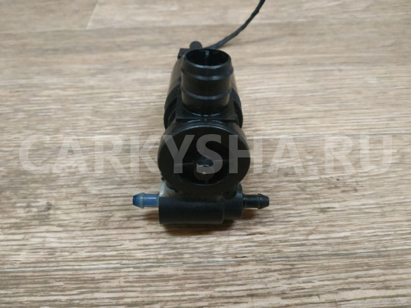 Насос омывателя Land Rover Freelander оригинальный номер LR002306