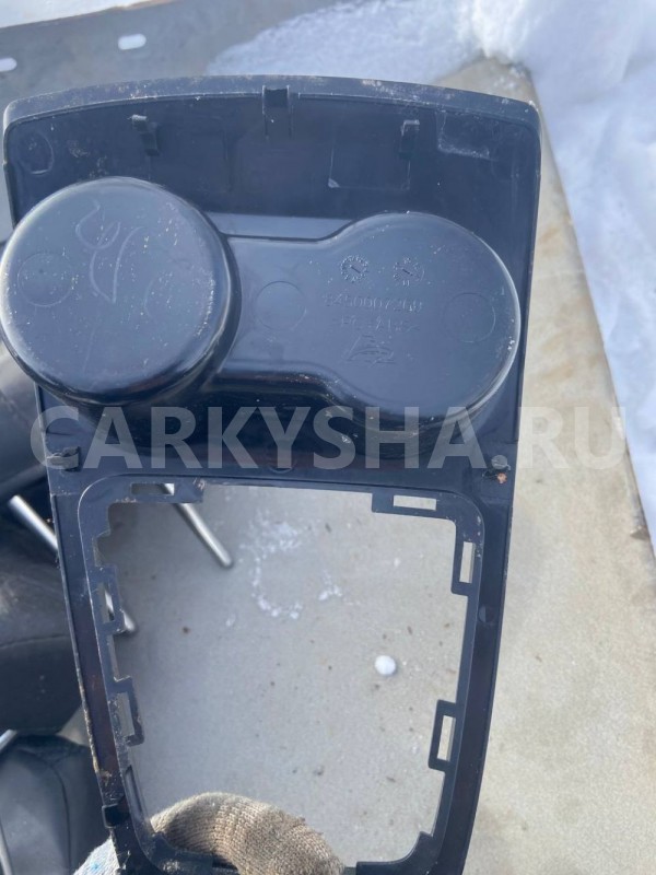 Накладка центральной консоли ВАЗ (LADA) Vesta I (2015—2023) ВАЗ (Lada) Vesta оригинальный номер 845007269