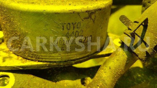 Радиатор акпп Toyota ISis 