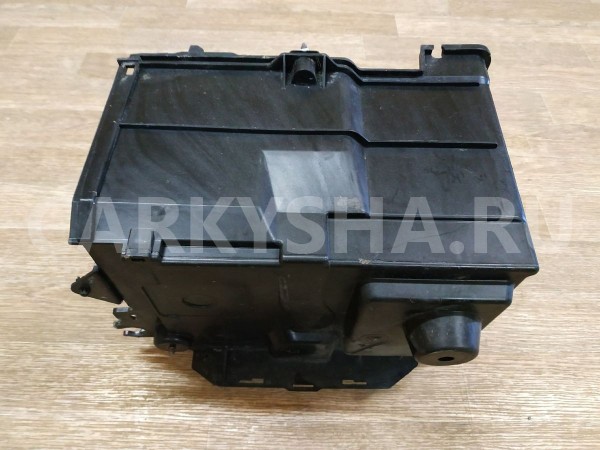 Корпус аккумулятора Mazda 3 