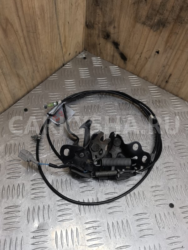 Замок капота Nissan Serena 