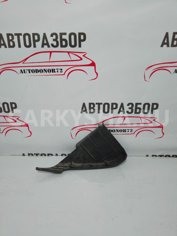 Накладка торпеды правая  Ford focus  2 Ford Focus оригинальный номер 4M51A044C60