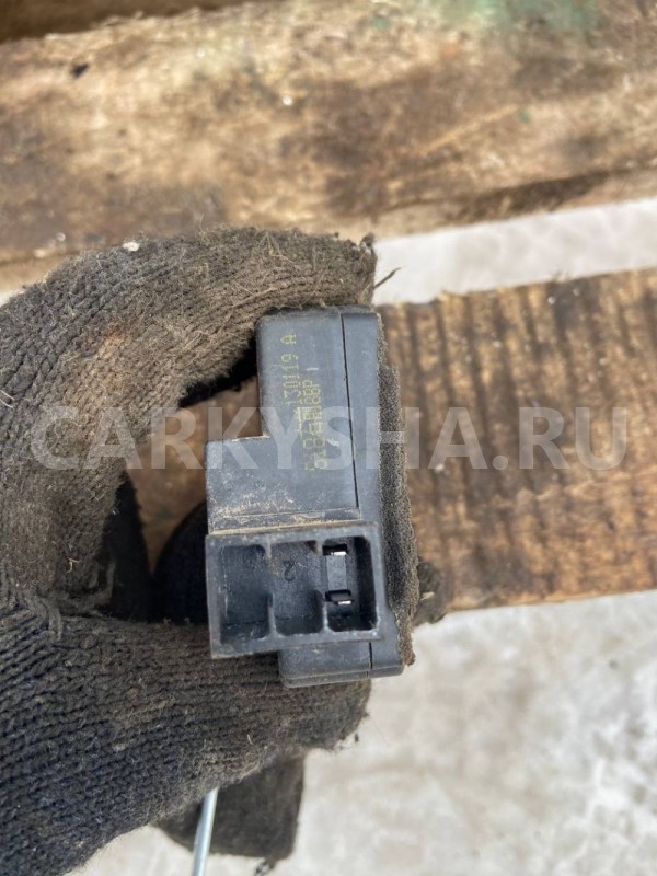 Доводчик двери Chery IndiS (S18D) S18D (2011—2016) Chery IndiS (S18D) оригинальный номер S18D