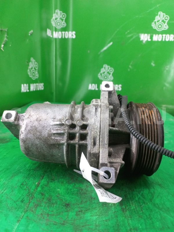 Компрессор кондиционера Nissan Note 2006-2013 92600CJ73E HR16DE Nissan Note 