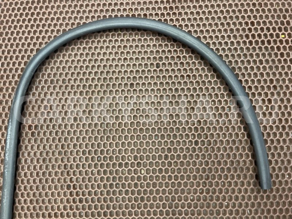 Уплотнительная резинка двери Mini Hatch оригинальный номер 51 33 5 A4C F80, 51 33 5 A4C F80, 51335A4CF80, 5A4CF80, 51 33 7 299 999, 51337299999, 7299999