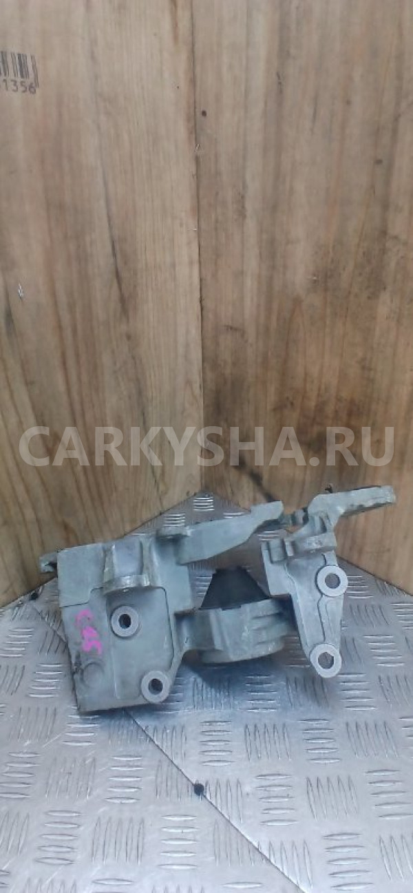 Подушка двигателя Nissan Serena 