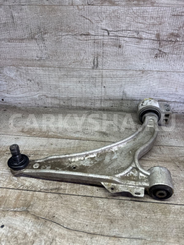 Рычаг правый нижний оригинал Astra j Cruze Chevrolet Cruze оригинальный номер 13334023