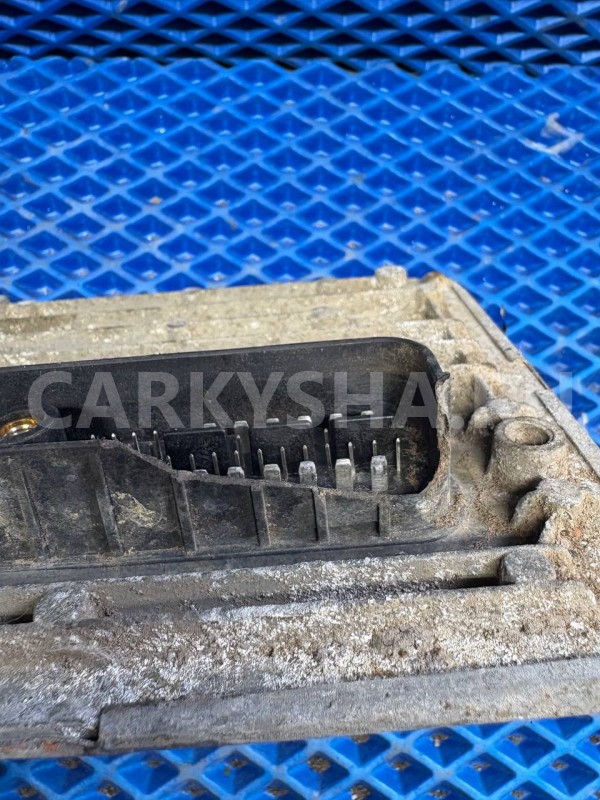 Эбу Ford Focus II рестайлинг (2007—2011) Ford Focus оригинальный номер S118934205