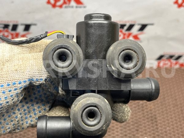 Клапан отопителя BMW X3 оригинальный номер 64 11 6 928 495, 64 11 6 928 495, 64116928495, 6928495